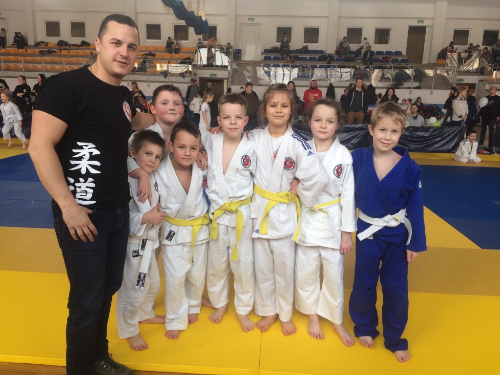 28943338_2353789687979971_286579815_o