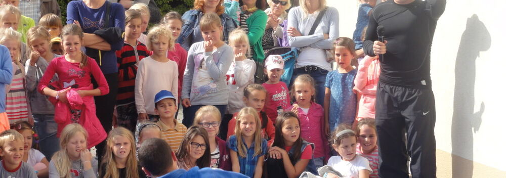 Pokaz w SP 20 – 9.2014 — zdjęcie z archiwum klubu
