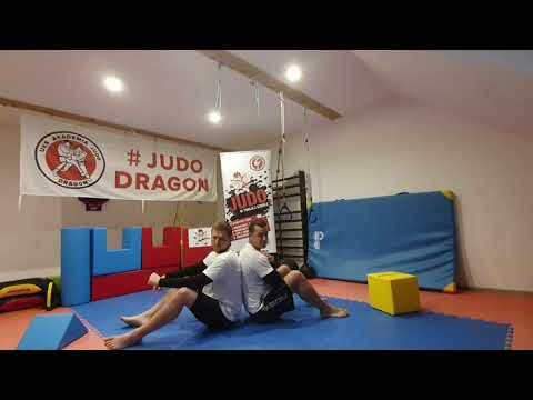 Kadr z filmu: Dziś opublikowaliśmy już 18 odcinek z Cyklu – Trening Domowy z Dragonem